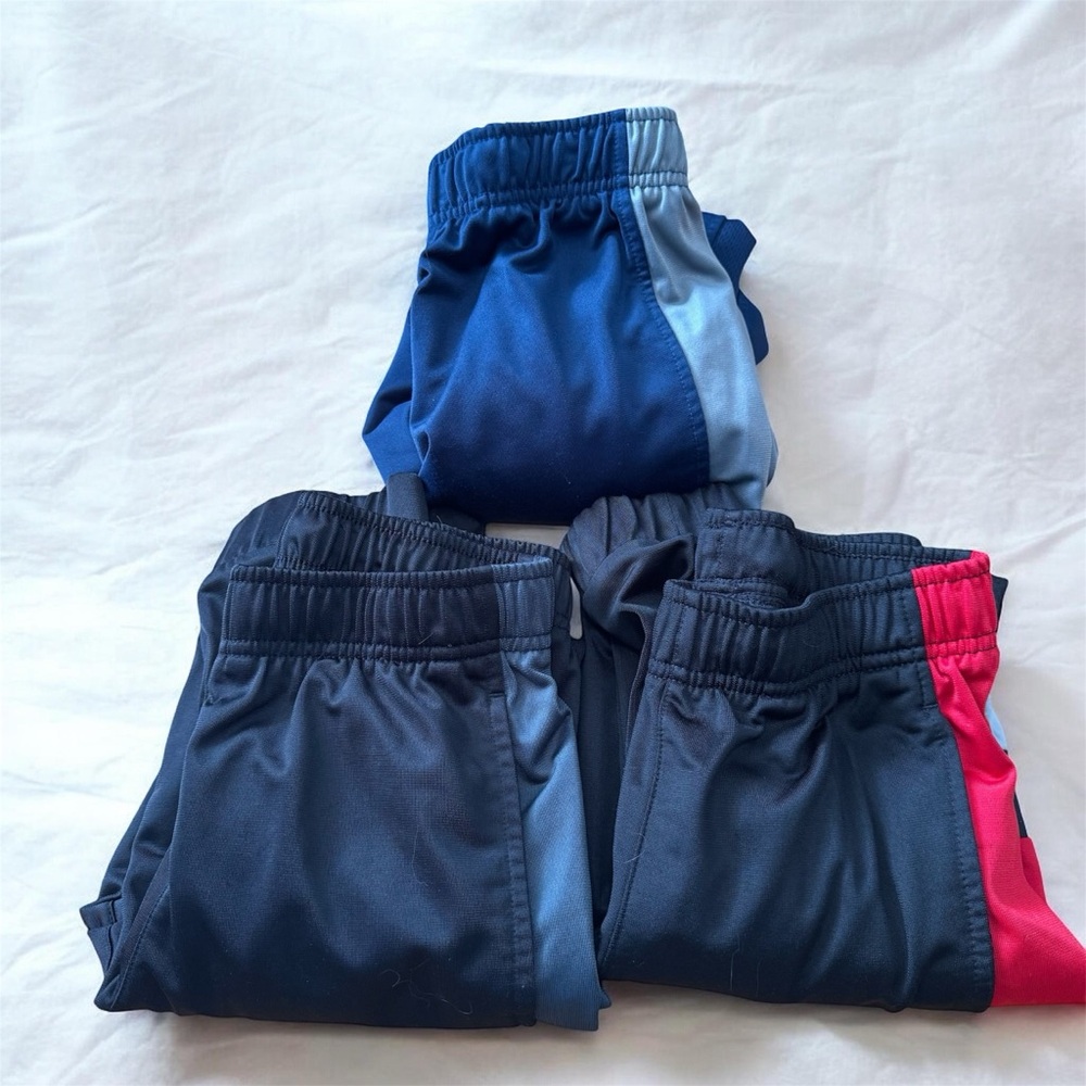 Athletic Works Bundle of 3 Boys Joggers. Black/Gray Black/Red Blue/Gray. Large